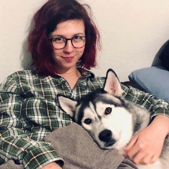 Meet your Posher, Elizabeth - Picture 2 of 16